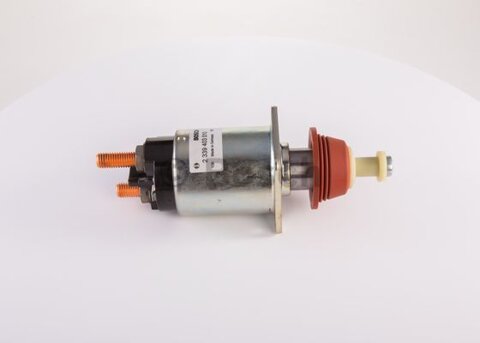 Obrázok Elektromagnetický spínač pre żtartér BOSCH 2 339 403 010